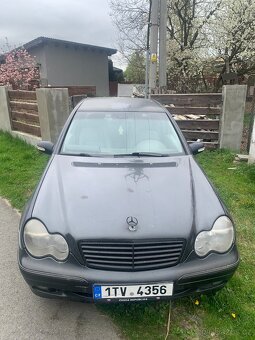 Prodám Mercedes-Benz třídy C-w203, rok výroby 2000 - 2