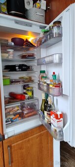 Vestavná lednice s mrazákem - 2