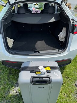 Tesla Model Y Performance 12/2022 - 2