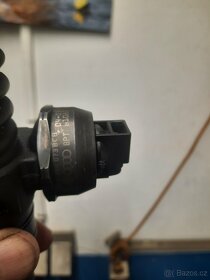 vstriky bosch 038 130 073BCB skoda vw 2.0tdi 100kw - 2