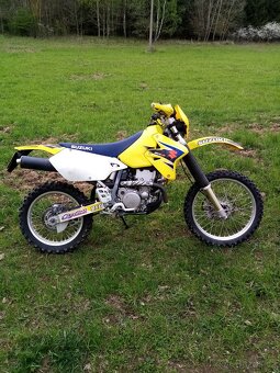Suzuki DR-Z 400 E - 2