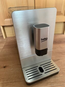 Kávovar Beko CEG5331x - 2