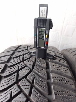 205/55 r17 zimní pneumatiky GOOD YEAR Ultra Grip Performance - 2