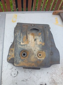 Yamaha DT 125 lc lc2 kryt pod motor - 2