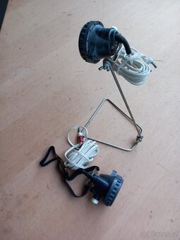 Stojánek s světlem a čelovkou - 2