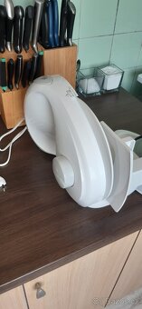 ELEKTRICKÝ KRÁJEČ - 2