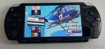 PSP 2000 Black + 64gb - 2