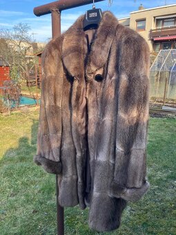 Dámský pravý kožich Kara (bizam, ondatra) - 2