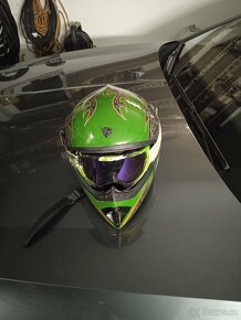 Motokrosová přilba - 2