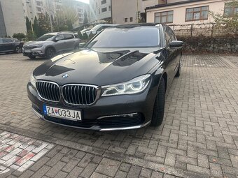 BMW 750 x - 2