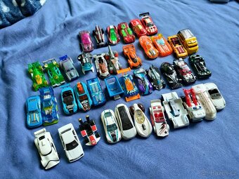 Hot Wheels - 2