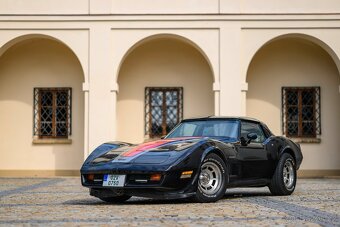 Chevrolet corvette c3 - 2