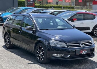 Volkswagen Passat 2.0TDi KLIMA TEMPOMAT NAVI manuál 103 kw - 2