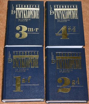 Všeobecná encyklopedie ve 4 svazcích - 2