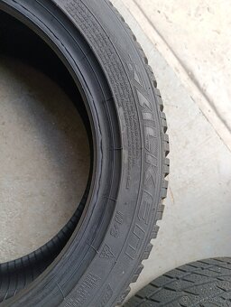 Nové zimní pneu Falken 205/50 R16 91H - 2