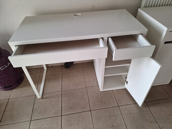 Dětský psací stůl - 2