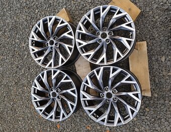 Helix originální alu kola Škoda R19 - 2