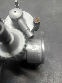 Karburátor Jawa 555 - 2