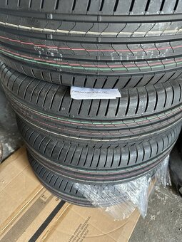 Pneu bridgestone turanza 6 enliten 235 65 r17 - 2