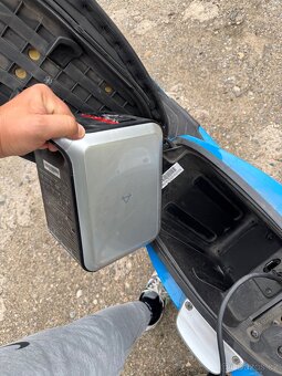 Pronájem elektroskútru - NIU - 600 Kč/den, 1500 Kč/vík - 2