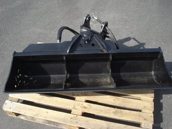 hydraulická naklápěcí svahovka 120cm, JCB 8030, 8032, 8035 - 2