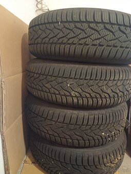 5x100. 195/65 R15 Barum Quartaris ( celoroční) - 2