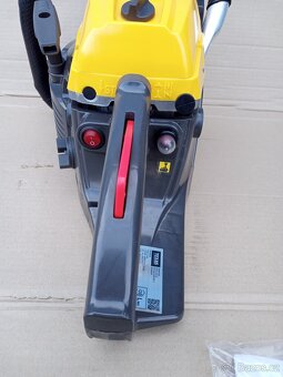 Prodám benzínovou řetězovou pilu TEXAS TS 4518, - 2