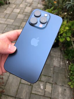 iPhone 15 PRO 128Gb v hezkém stavu, modrý - 2