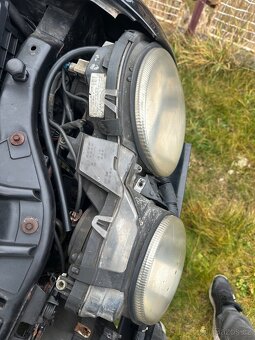 Světla Jaguar s type 2003 - 2