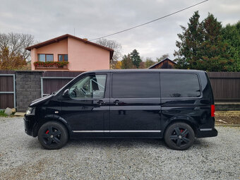 VW Multivan 2.0TDi 103kW DSG 7 míst - 2
