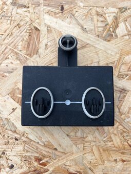 Řídící jednotka dveří - 2