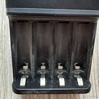 Nabíječka baterií Panasonic BQ-CC55 - 2