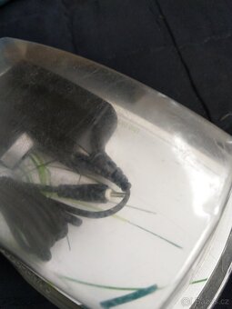 Originální balení nabíječka Nokia AC-8E - 2