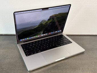 MacBook Pro 14'' 2021 / M1 Pro / 16GB / 512GB SSD - DPH - 2