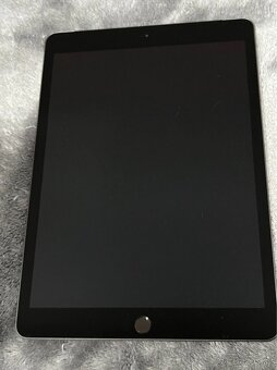 ZÁRUKA / Stav A / iPad 7th 10.2" (2019) 32GB - 2