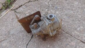 Benzinové čerpadlo na ŠKODA 1203 - 2