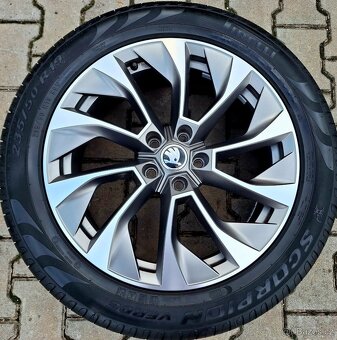 Originál sada disků Škoda Kodiaq 5x112 R19 Aronia - 2