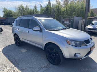 Mitsubishi Outlander 2,0 TDI 4X4 7 MÍST,KŮŽE,NAVI,ALU - 2