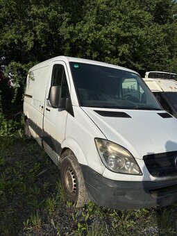 Mercedes Benz Sprinter - 2