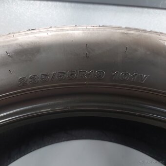 Letni pneu 235/55R19 101V - 2