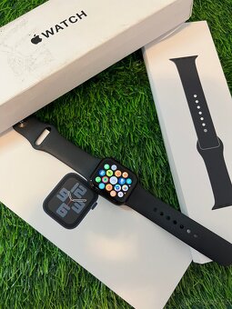 Apple watch SE 2024 40mm - 100% baterie, záruka - 2