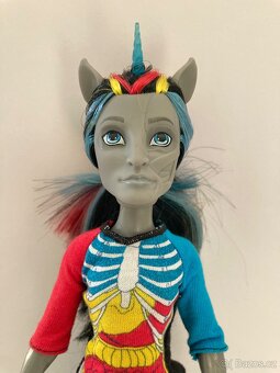 Monster high kluk Neightan Rot - 2