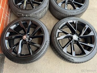Alu 19" 5x112, " VEGA BLACK ", letní 85% SUP3, TOP - 2