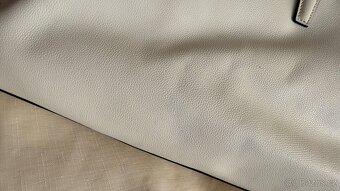 Kabelka GUESS - 2