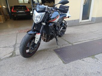 Yamaha fz1n 2009 - 2
