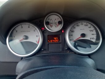 Peugeot 207 - 2