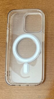 Kryt iPhone 14pro s nabíjením - 2