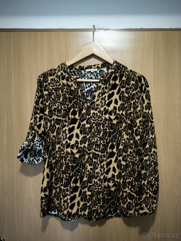 Dámská halenka s leopardím vzorem L - 2