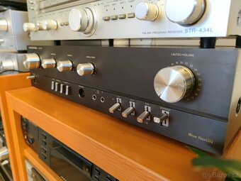 Zesilovač GRUNDIG V2000 - 2