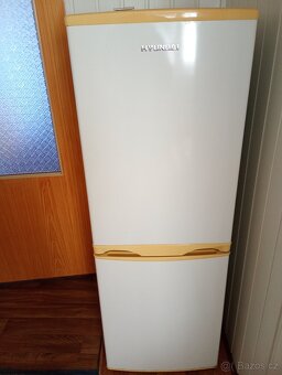 Lednička s mrazákem Hyundai - 2